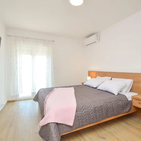 Milena-2 By Interhome Διαμέρισμα