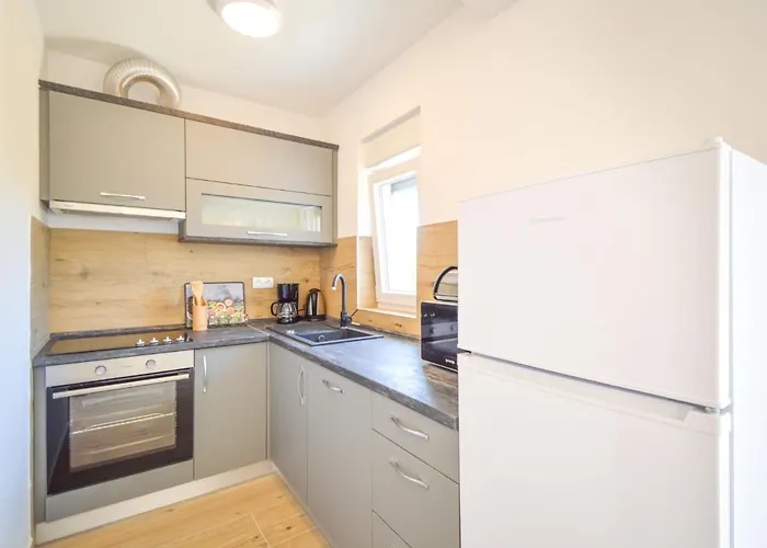 Milena-2 By Interhome Apartman Pakostane