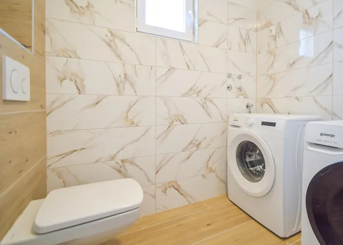 Milena-2 By Interhome Apartman Pakostane